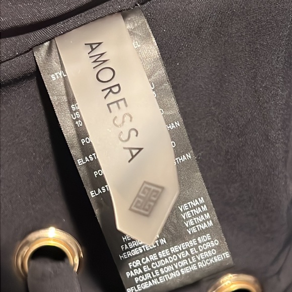 Amoressa Solar Mercury One Piece - Picture 14 of 16